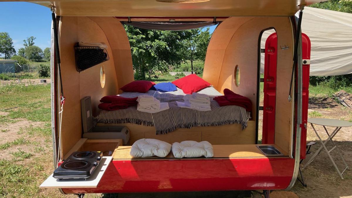 Hotel Cabrio-Wohnwagen à Brandenburg  Extérieur photo